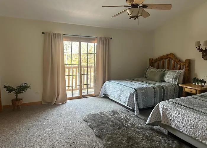 Your Starved Rock Gateway Awaits! North Utica