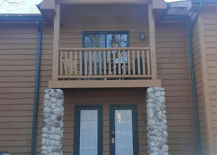 Holiday home Your Starved Rock Gateway Awaits! *